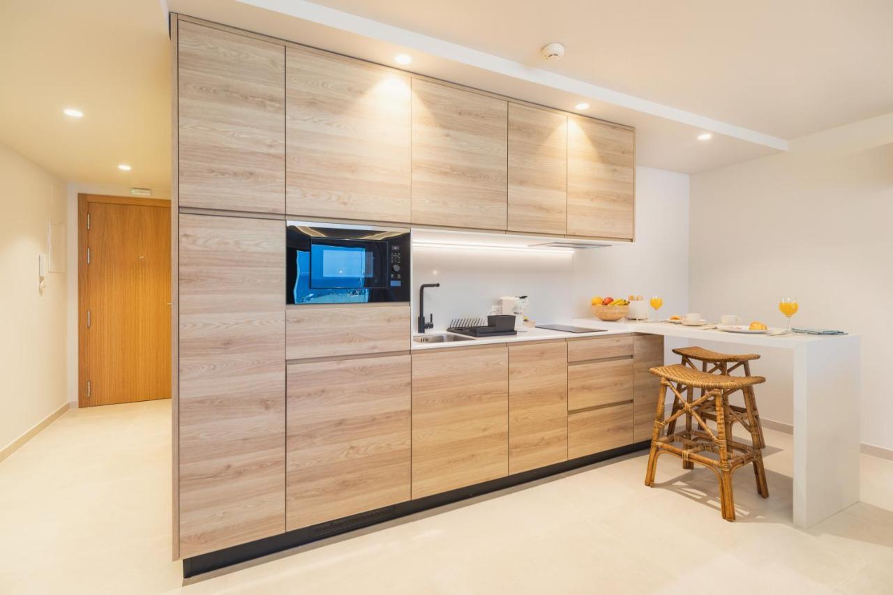 Apartamentos Playa Victoria Cádiz Eksteriør bilde